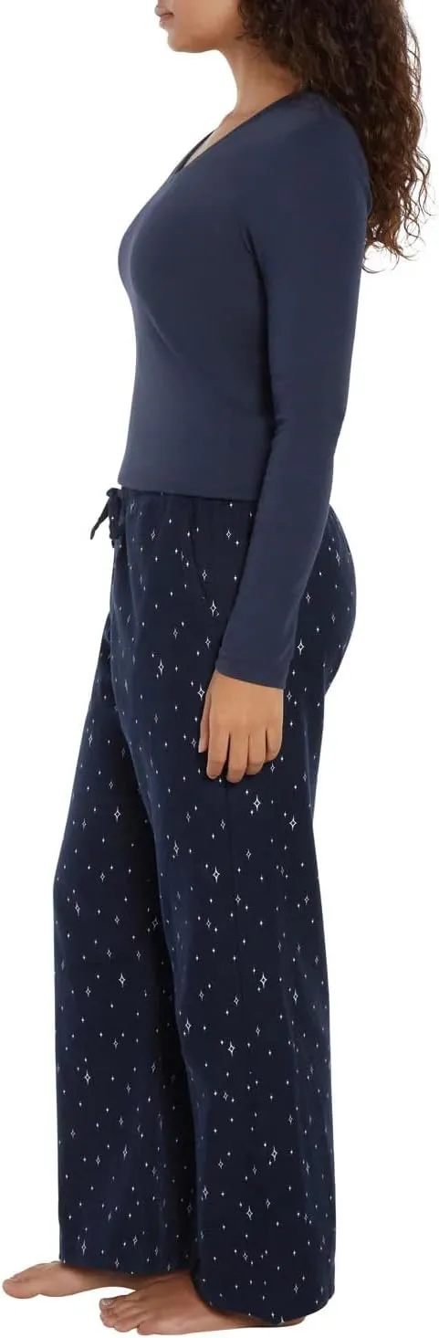 GAP Women's Flannel Pajama Sleep Set - Soft & Cozy Long Sleeve Loungewear, Relaxed-Fit, Assorted Colors