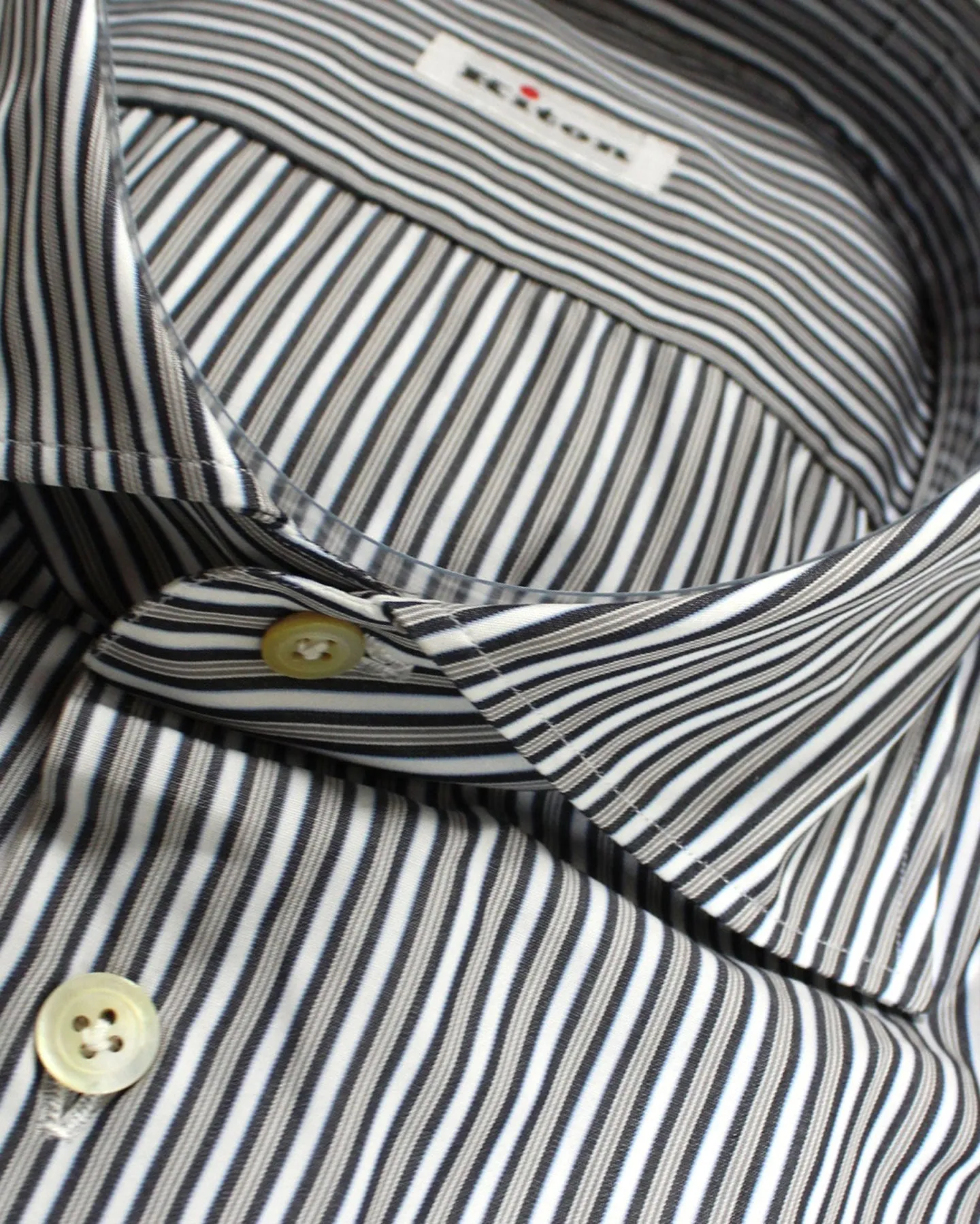 Kiton Dress Shirt White Gray Stripes Spread Collar 45 - 18 SALE