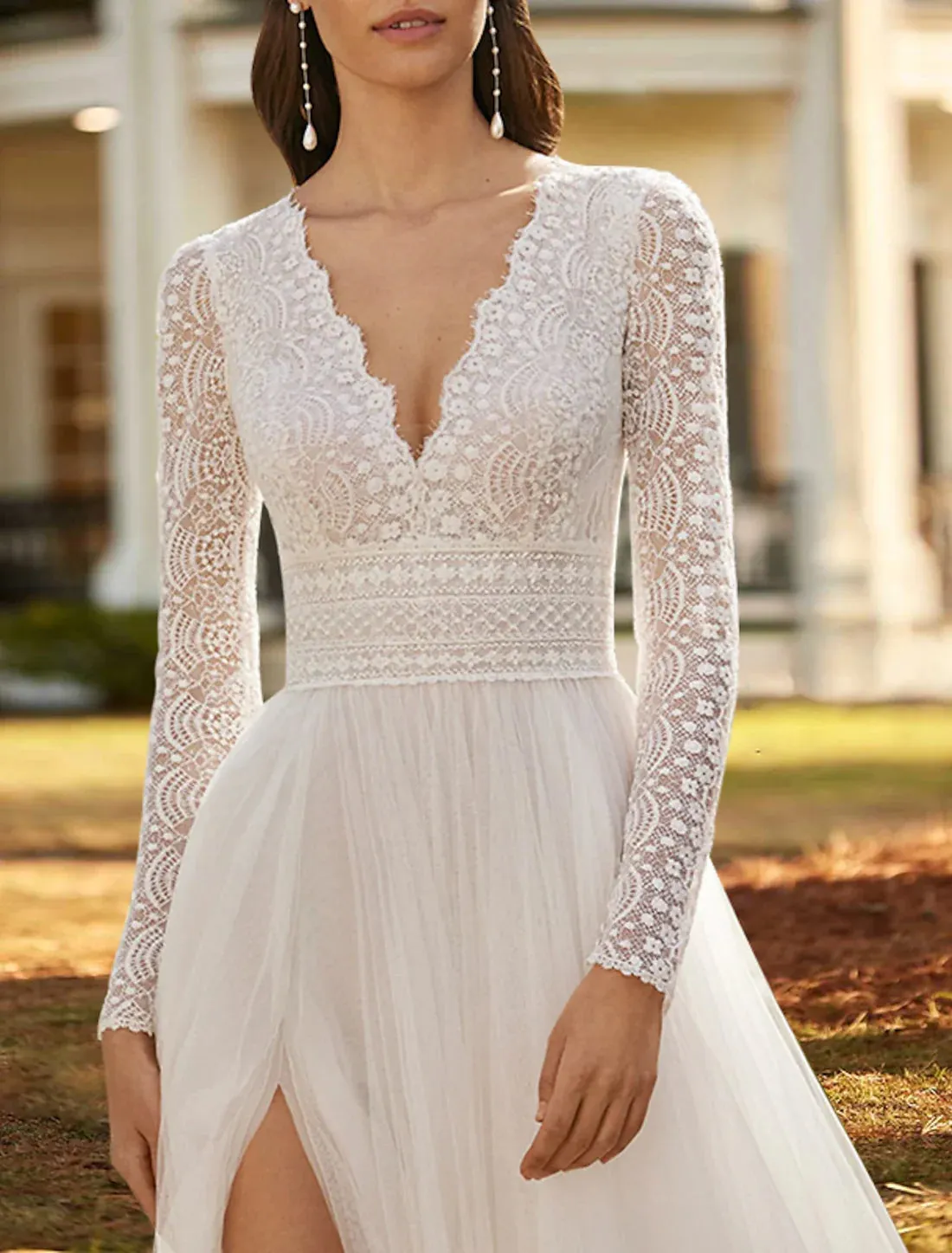 Luolandi Beach Boho Wedding Dresses A-Line V Neck Long Sleeve Court Train Lace Bridal Gowns With Split
