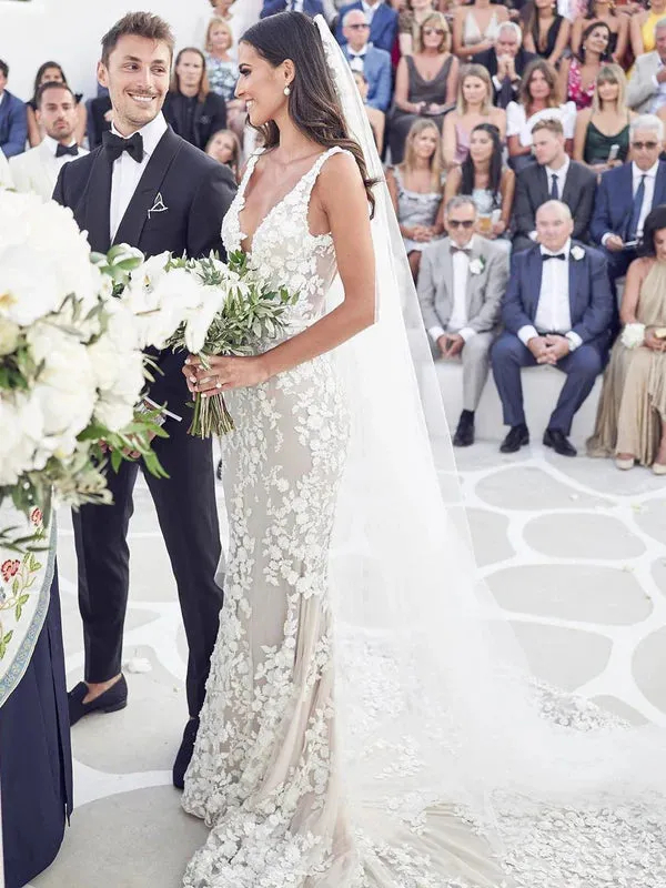 Luolandi Spaghetti Straps Mermaid Wedding Dresses Lace Appliqued Gowns V-neck Sexy Elegant