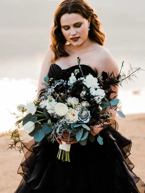 Luolandi Unique Sweetheart Black Wedding Dresses Tulle Tiered A-line Gowns Off Shoulder Charming