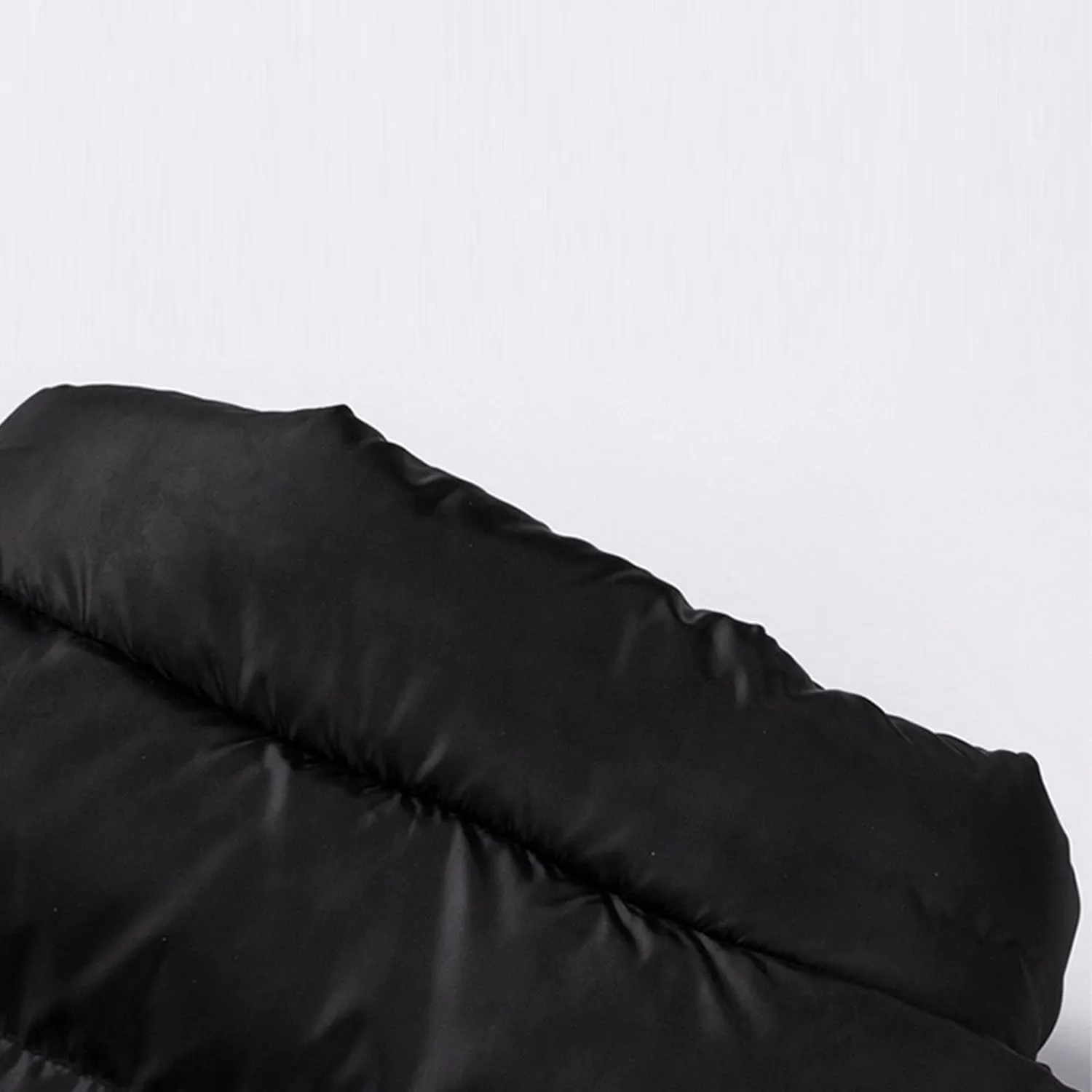Men's Slim Fit Winter Jacket Winter Warm Zipper Stand Collar Jacket Male Thicken Parka Quilted Cotton-Padded Coats