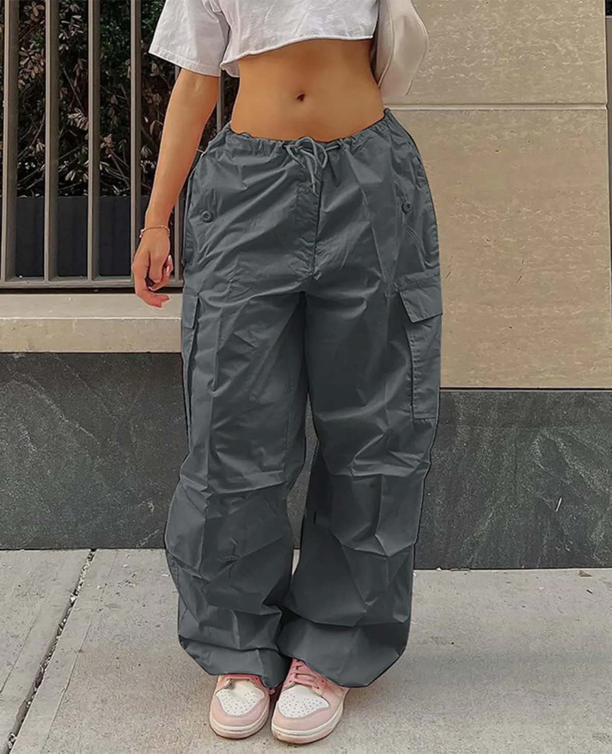Neyaolk Parachute Pants for Women, Cargo Pants Women Baggy, Y2K Low Waist Wide Leg Baggy Relaxed Jogger Pants