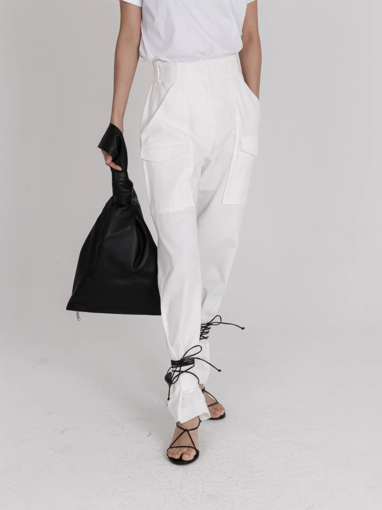POCKET DETAIL CARGO PANTS