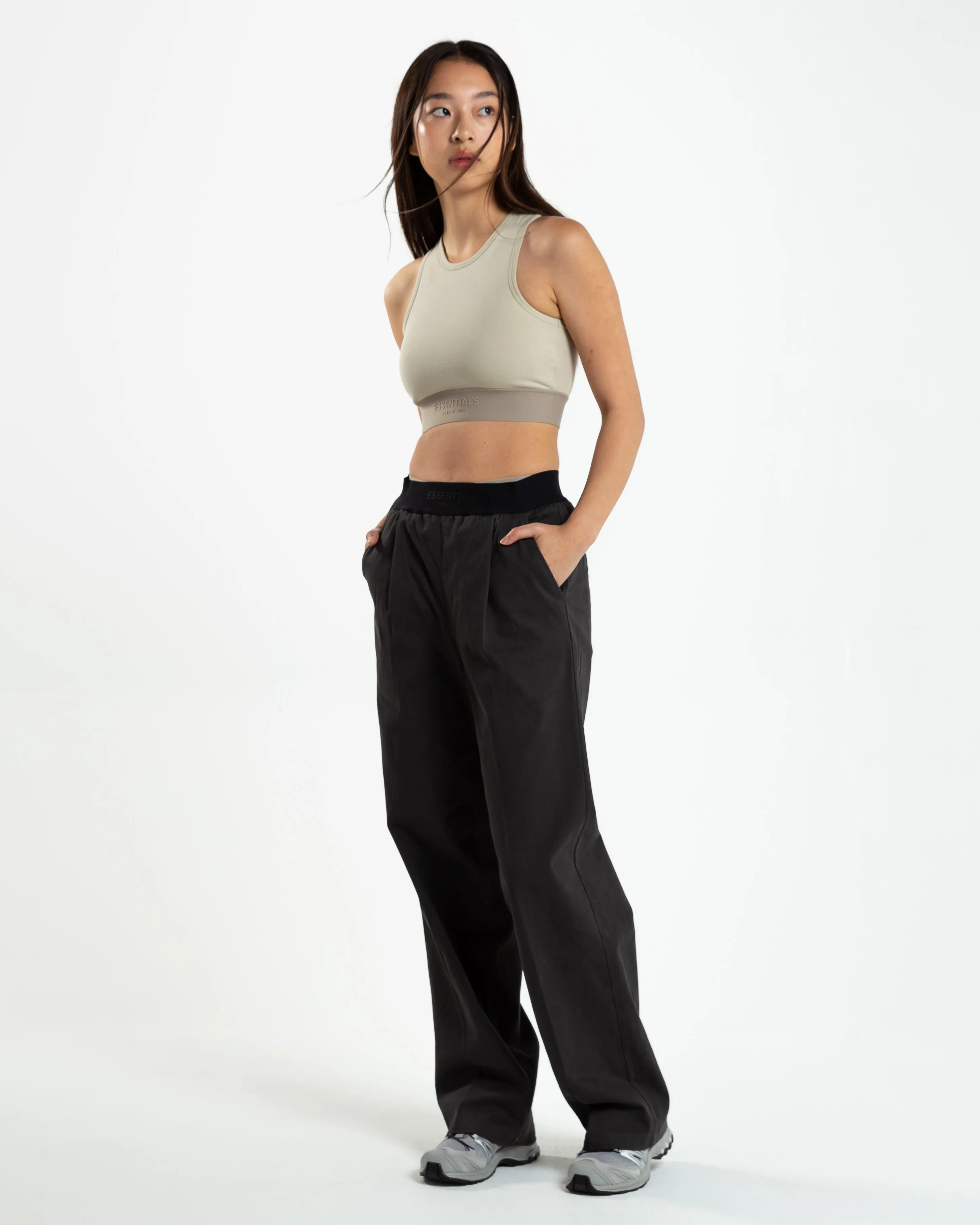 Women's Relaxed Trouser in Iron