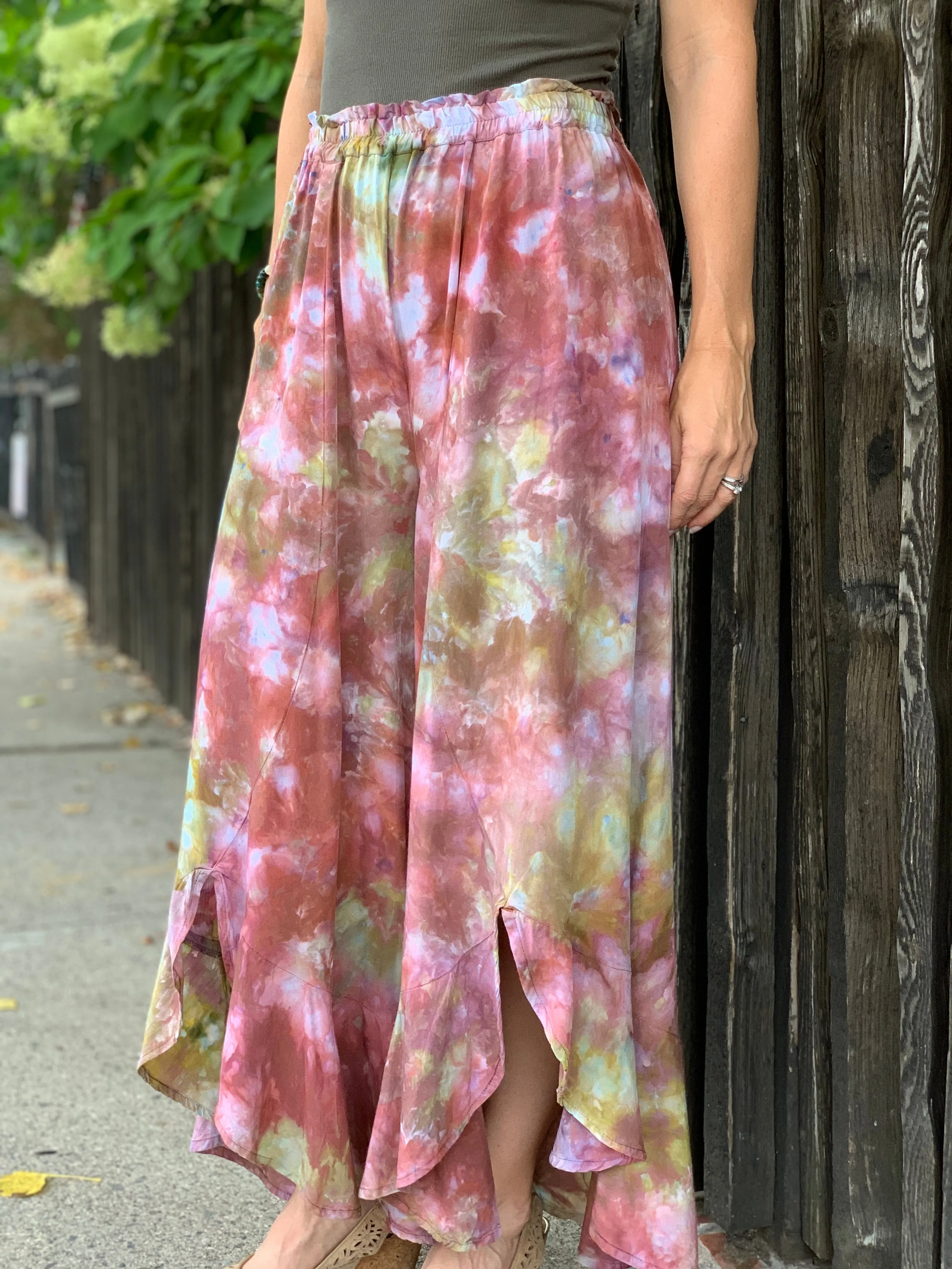 X-ray ruffle pants