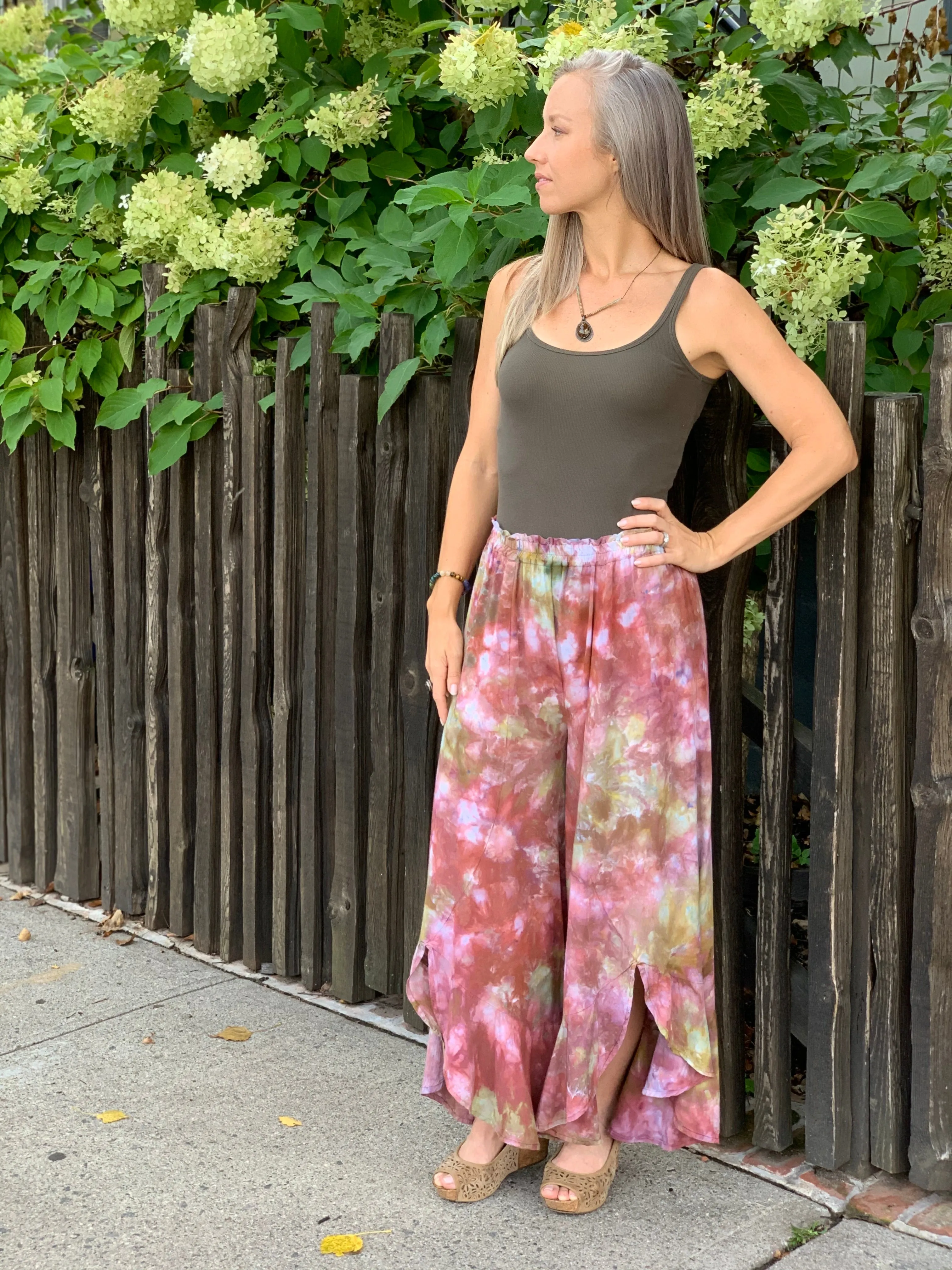 X-ray ruffle pants